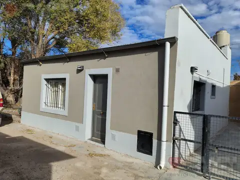 Casa en Venta en Gral Roca Apto Credito