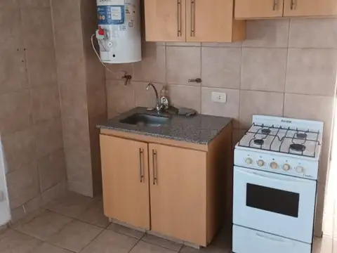 Departamento en Alquiler en Arroyito, $ 380.000