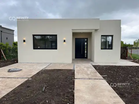 Venta Casa Pilar Del Este Santa Lucía