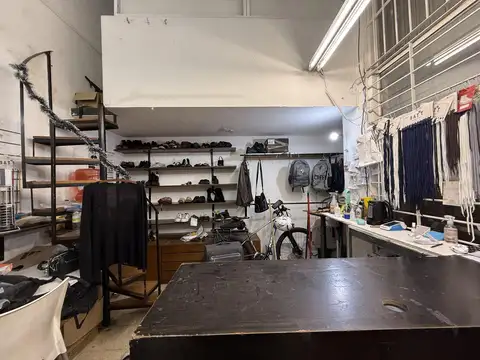 En Venta Local en Galeria  Av. Lacroze al 3300  Colegiales