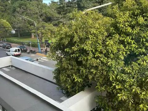 Oficina 3 ambientes con 1 baño