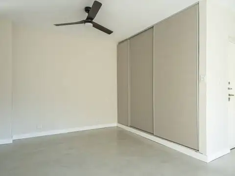 Paraná 900, Piso 10