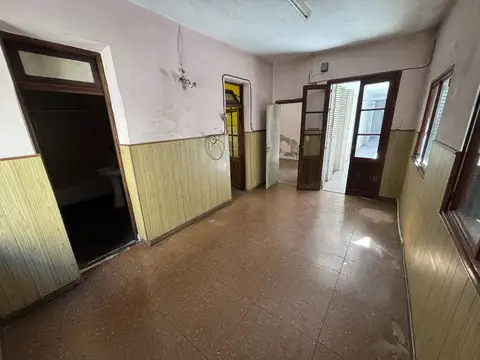 Galpon en Venta en Liniers, USD 230.000