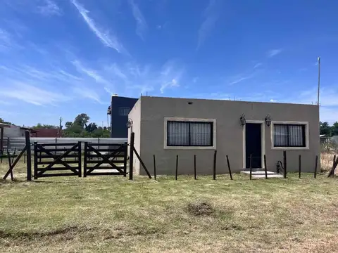 CASA 2 AMBIENTES VENTA BARRIO OASIS DE SAN VICENTE