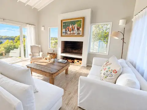 Casa en Alquiler Temporal en Barrio Golf 2, USD 10.000