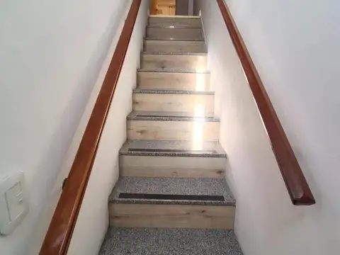 Dúplex en alquiler - 3 Dormitorios 2 Baños - La Plata