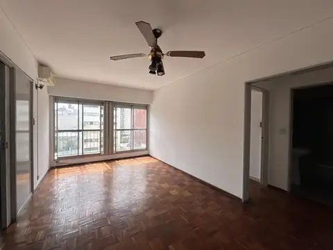 Departamento en Alquiler 50 años