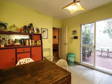 Depto Tipo Casa 3 ambientes con 2 baños
