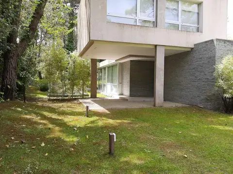 Casa en Alquiler Temporal de 4 dormitorios