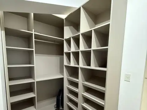 Casa en Alquiler al Este