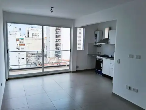 Varela 100, Piso 8