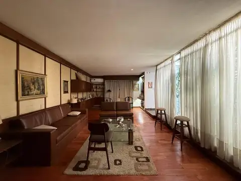 Casa en Venta en Alto Alberdi, USD 215.000