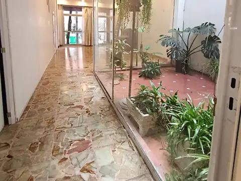 Depto Tipo Casa 6 ambientes con 2 baños