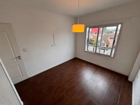 Departamento en Alquiler en Moron, $ 750.000