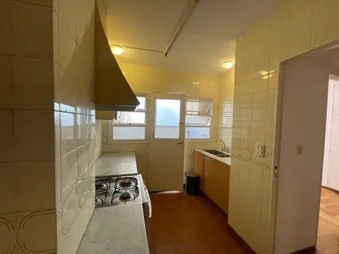 Departamento 4 ambientes con 2 baños