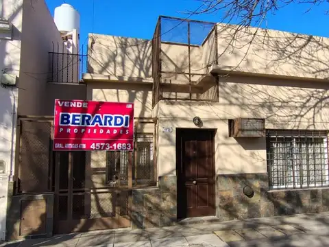 Casa 3 Amb Lote Propio Quincho y Terraza - Ladines Al 2700