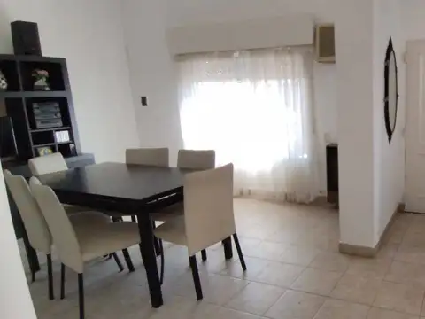 Casa en Venta en Villa Pueyrredon, USD 192.000