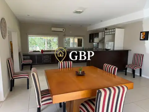 Casa en Venta en Malibu, USD 230.000