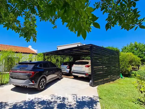 Casa 5 ambientes con 2 baños