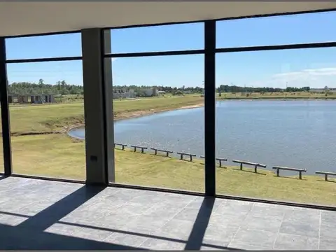 Terreno en Venta en Funes, USD 99.000