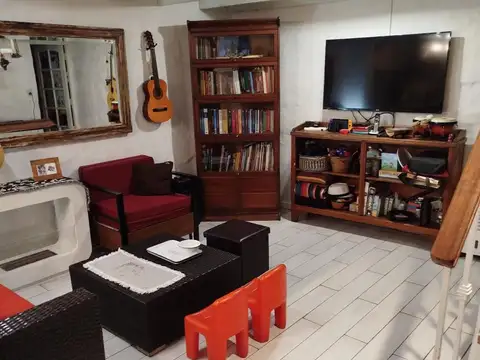 Depto Tipo Casa en Venta de 3 ambientes