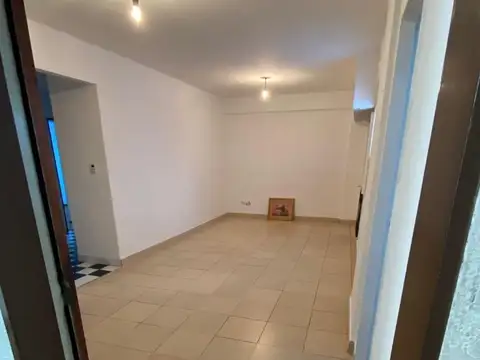 Alvarez Jonte 200, Piso 2°