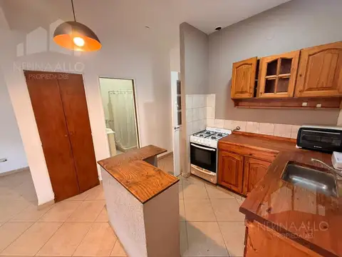 Casa en Alquiler con 1 cochera