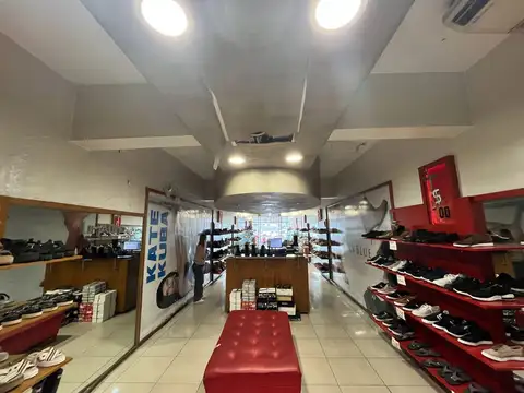 Av. Rivadavia  al 11600