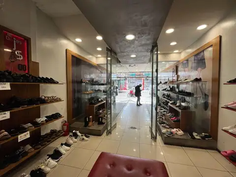 Local en Venta en Liniers, USD 790.000