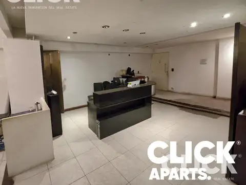 Oficina 5 ambientes con 2 baños