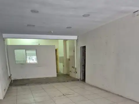 Local en alquiler en Coghlan