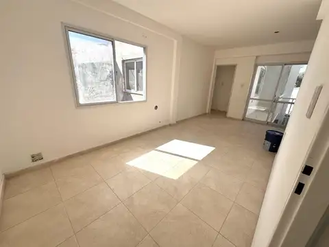 DPTO EN BARRIO SUR - INTERNO - 1° PISO