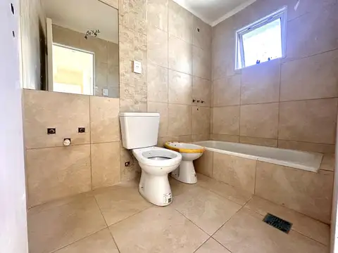 DPTO EN BARRIO SUR - INTERNO - 1° PISO