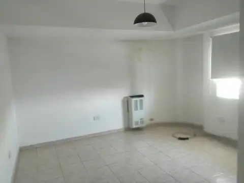 Departamento en Alquiler en Nuevo, Barrio, $ 870.000