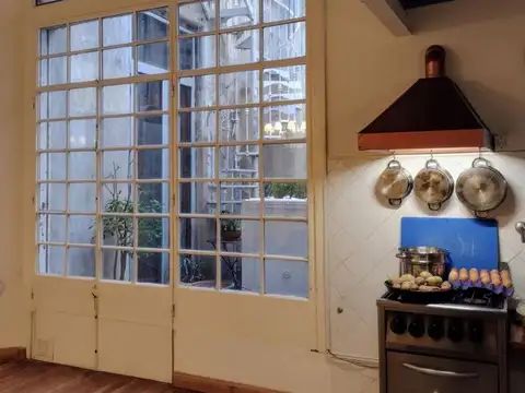 Depto Tipo Casa 4 ambientes con 2 baños