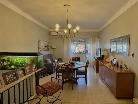 Depto Tipo Casa en Venta de 5 ambientes