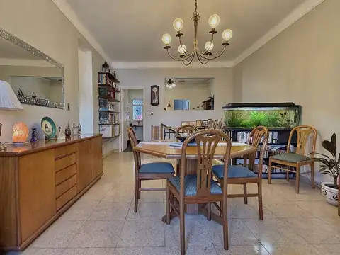 Depto Tipo Casa en Venta de 5 ambientes