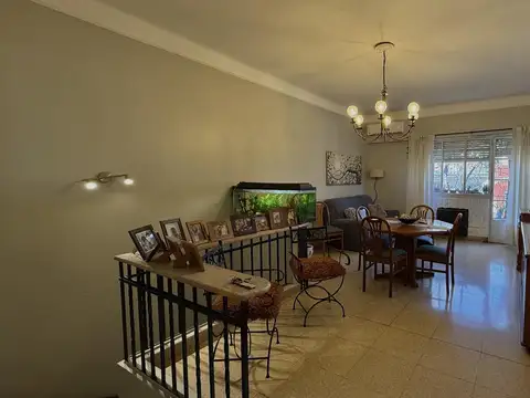 Depto Tipo Casa en Venta de 4 dormitorios