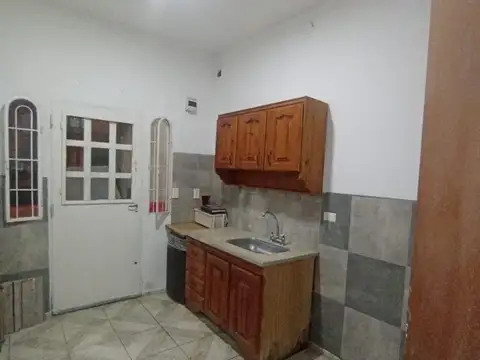 Depto Tipo Casa en Alquiler de 2 ambientes