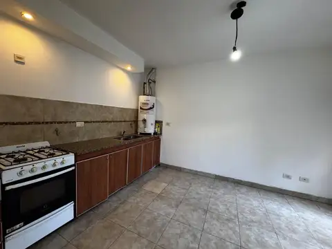 Depto Tipo Casa 3 ambientes con 2 baños
