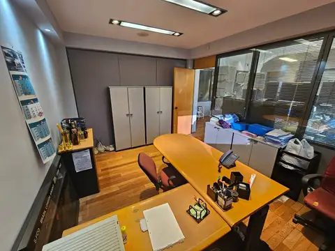 Oficina de 150 m² con Gran Luminosidad en Puerto Madero