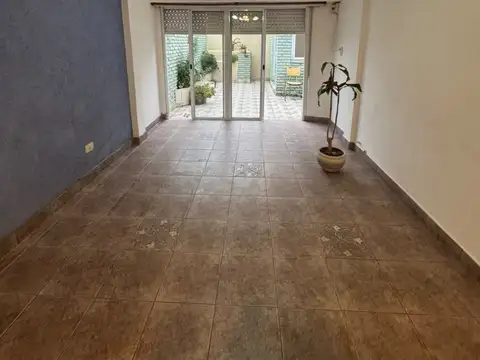 Casa en Alquiler en Tablada, $ 1.000.000