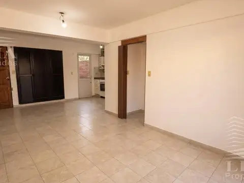 Catamarca 3173 - Piso 01 04