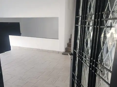 Local en Alquiler en Villa General Mitre, $ 1.200.000