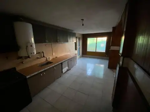 Casa Venta 4 dormitorios Carrodilla, Luján de Cuyo