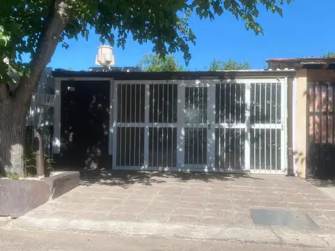 Casa Venta 4 dormitorios Carrodilla, Luján de Cuyo