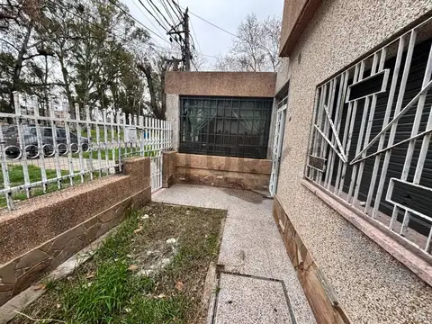 Casa 2 Dormitorios en Granadero Baigorria
