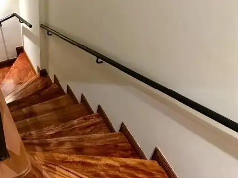 Depto Tipo Casa en Venta en Flores, USD 185.000