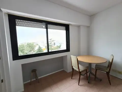Departamento en Alquiler en Flores, $ 700.000