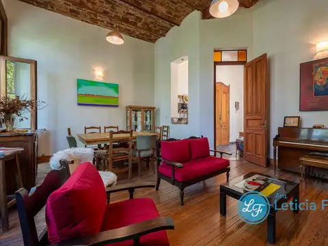 Depto Tipo Casa en Venta 80 años